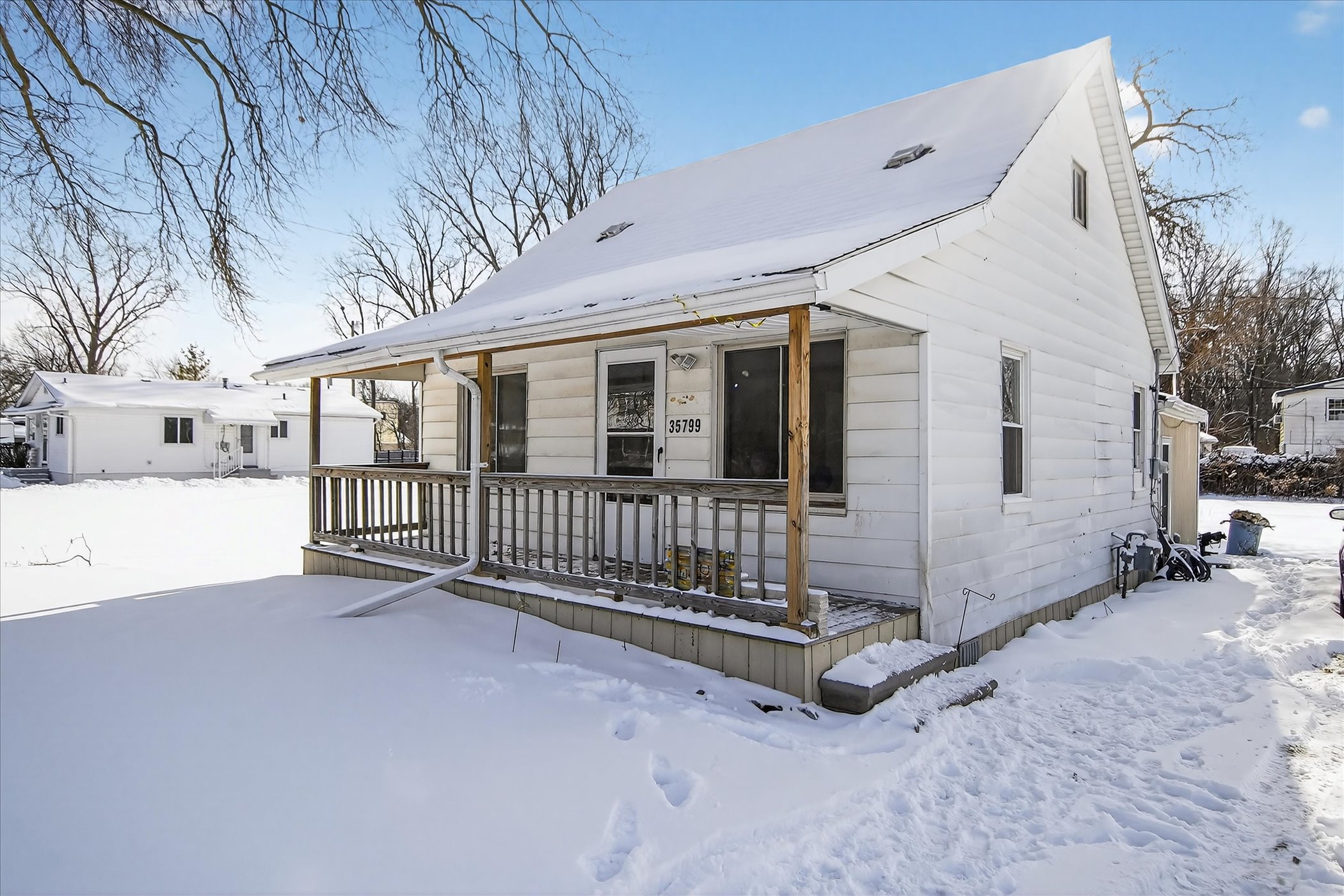 02-35799-Park-Pl-Romulus-MI-48174-WindowStill