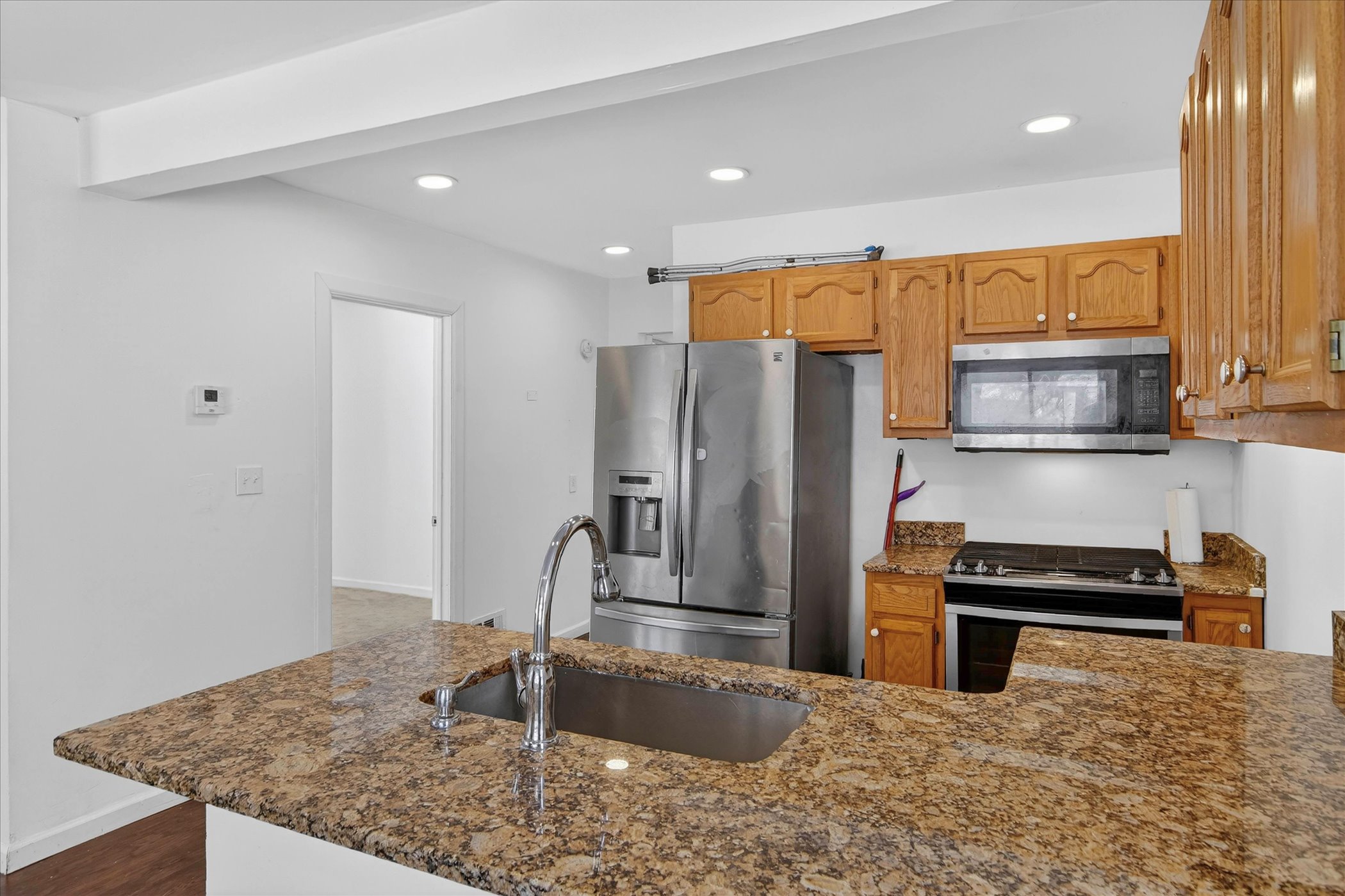 15-35799-Park-Pl-Romulus-MI-48174-WindowStill