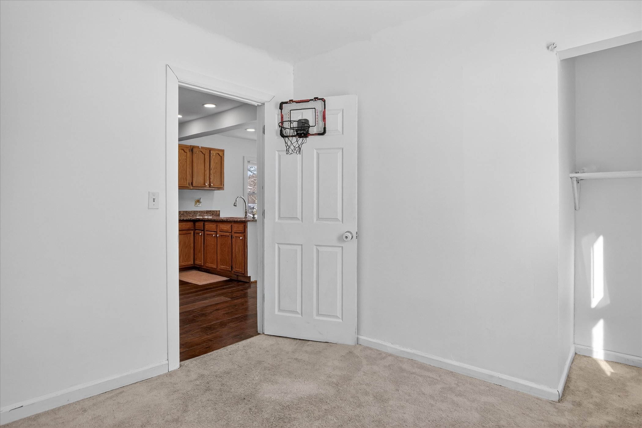 22-35799-Park-Pl-Romulus-MI-48174-WindowStill