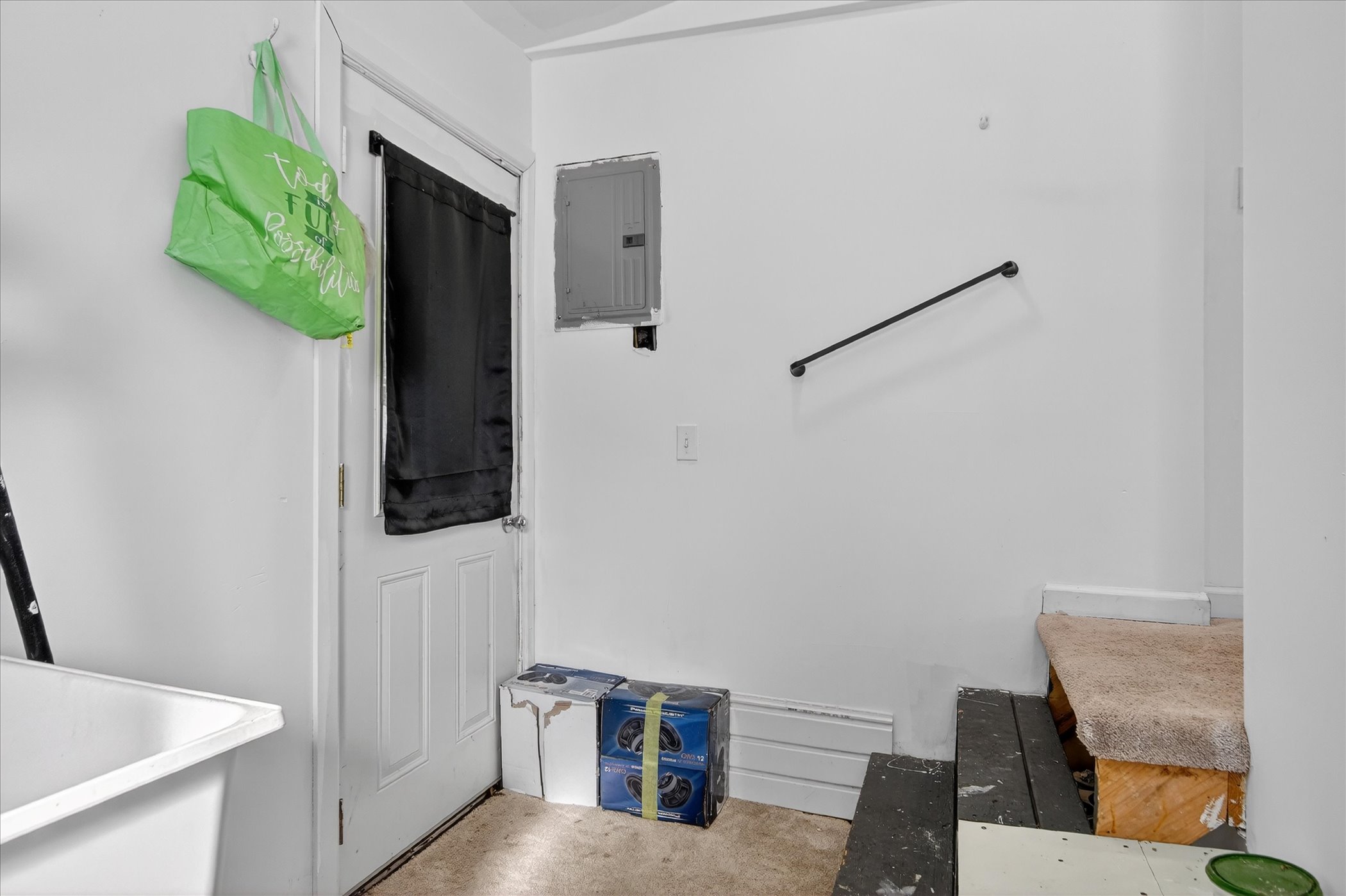 26-35799-Park-Pl-Romulus-MI-48174-WindowStill