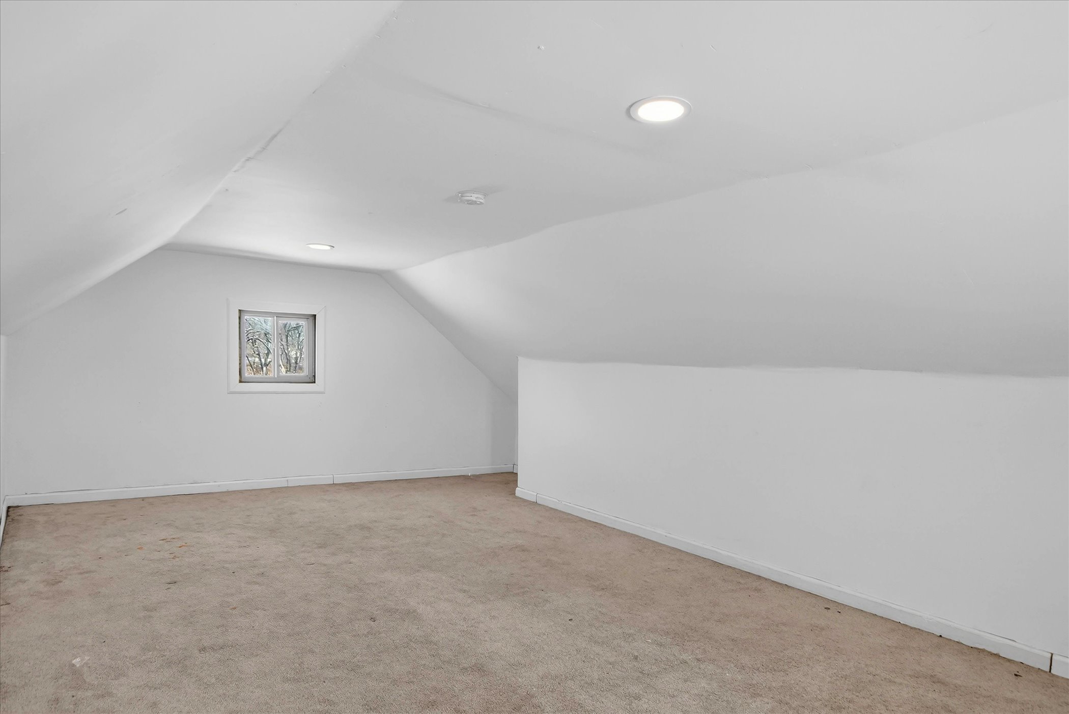 29-35799-Park-Pl-Romulus-MI-48174-WindowStill