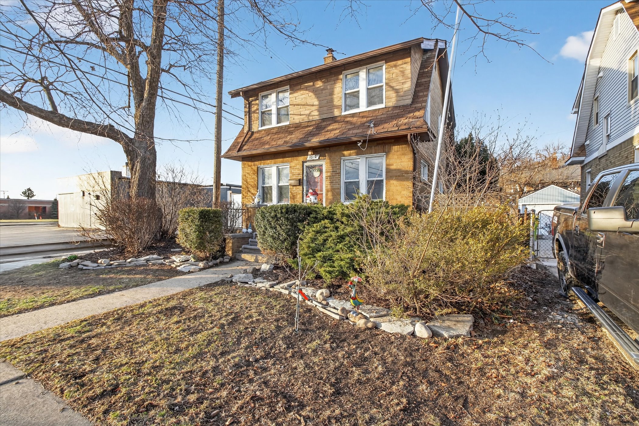 04-1214-Lincoln-Ave-Lincoln-Park-MI-48146-WindowStill