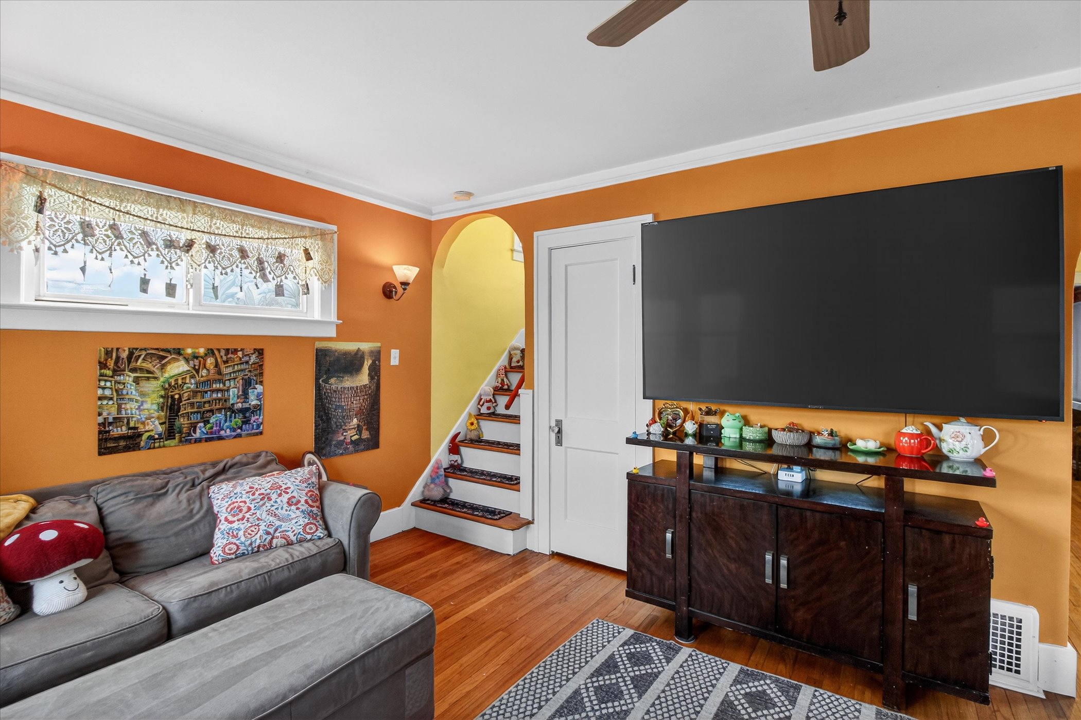 09-1214-Lincoln-Ave-Lincoln-Park-MI-48146-WindowStill