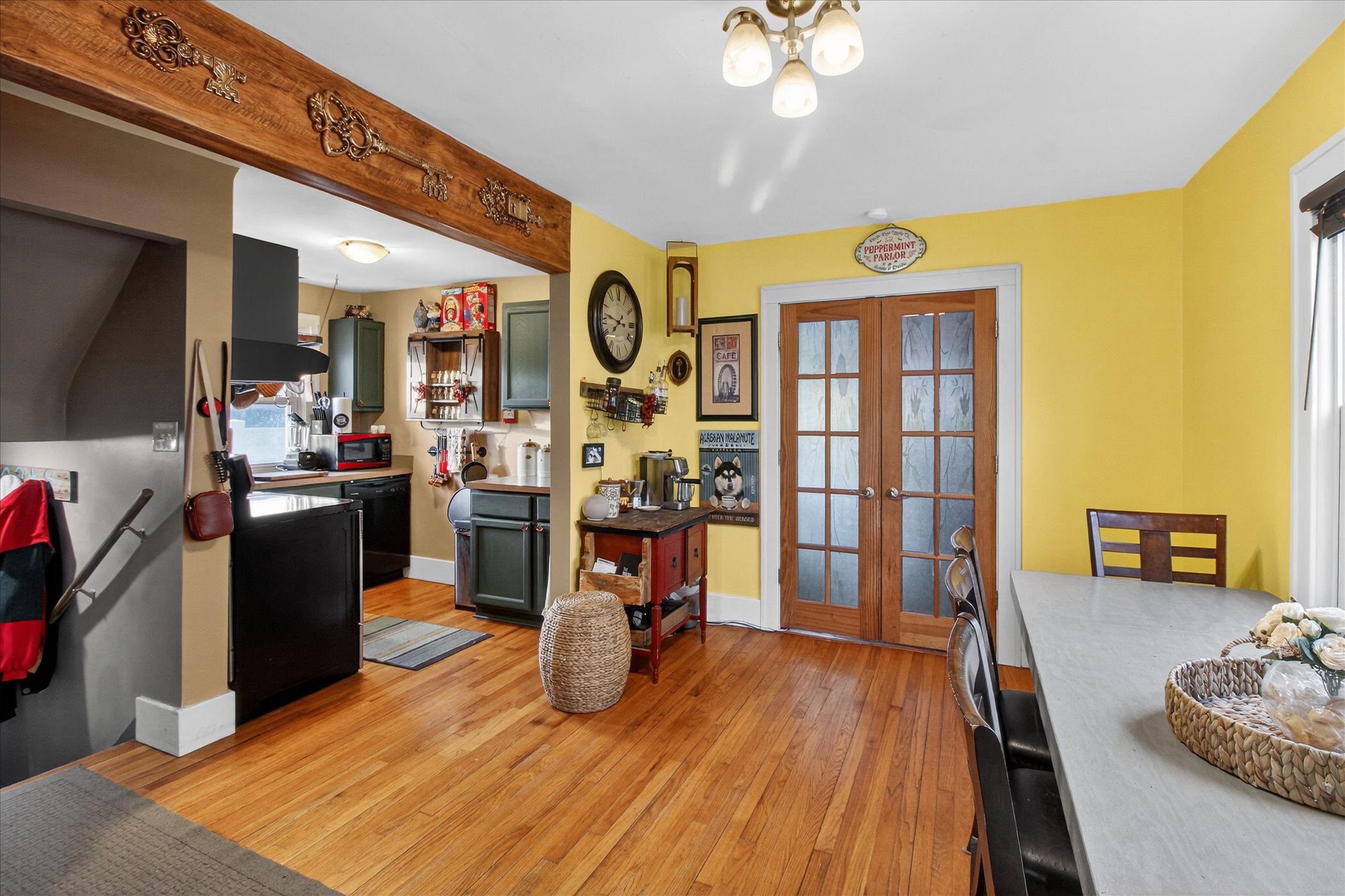 11-1214-Lincoln-Ave-Lincoln-Park-MI-48146-WindowStill