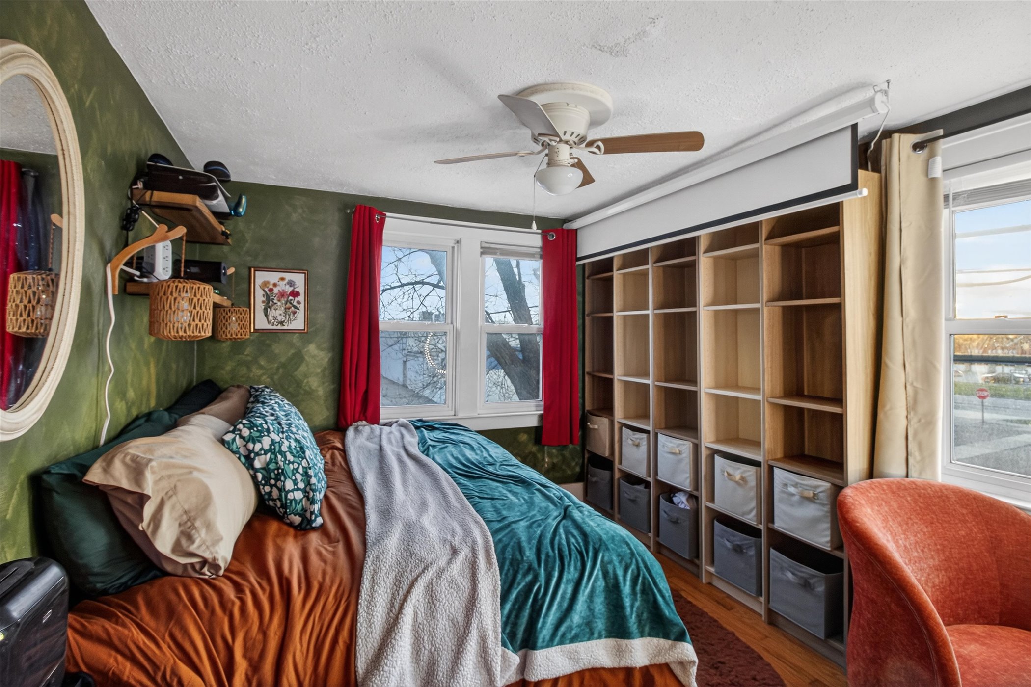 24-1214-Lincoln-Ave-Lincoln-Park-MI-48146-WindowStill