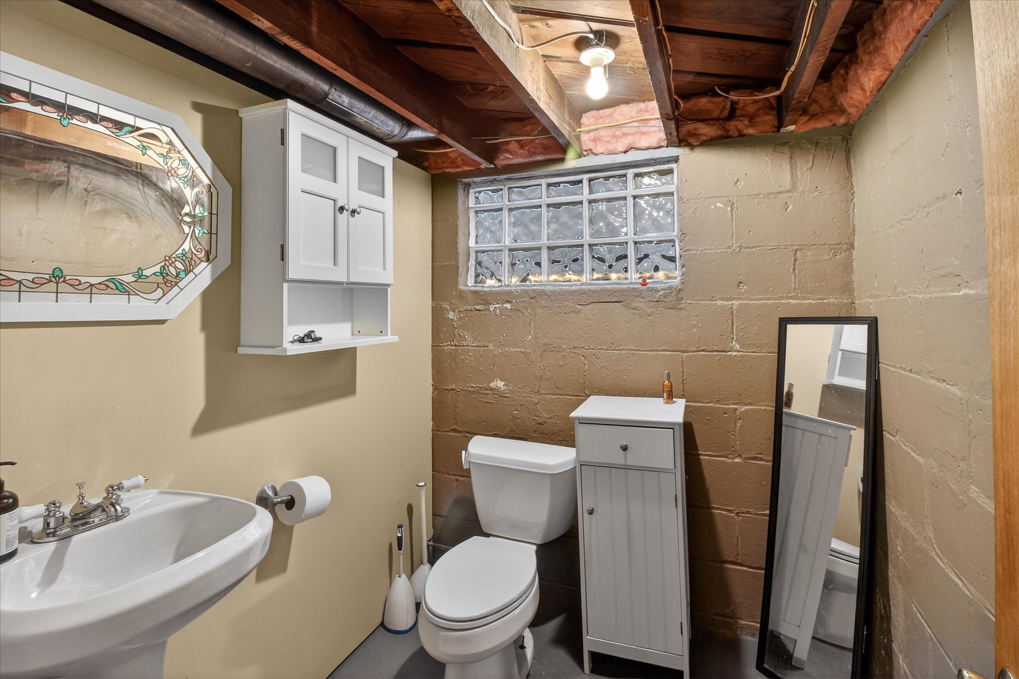 34-1214-Lincoln-Ave-Lincoln-Park-MI-48146-WindowStill