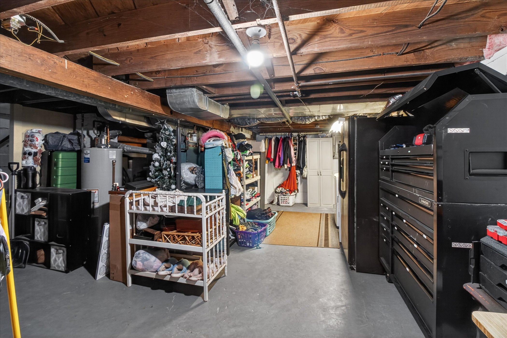 36-1214-Lincoln-Ave-Lincoln-Park-MI-48146-WindowStill