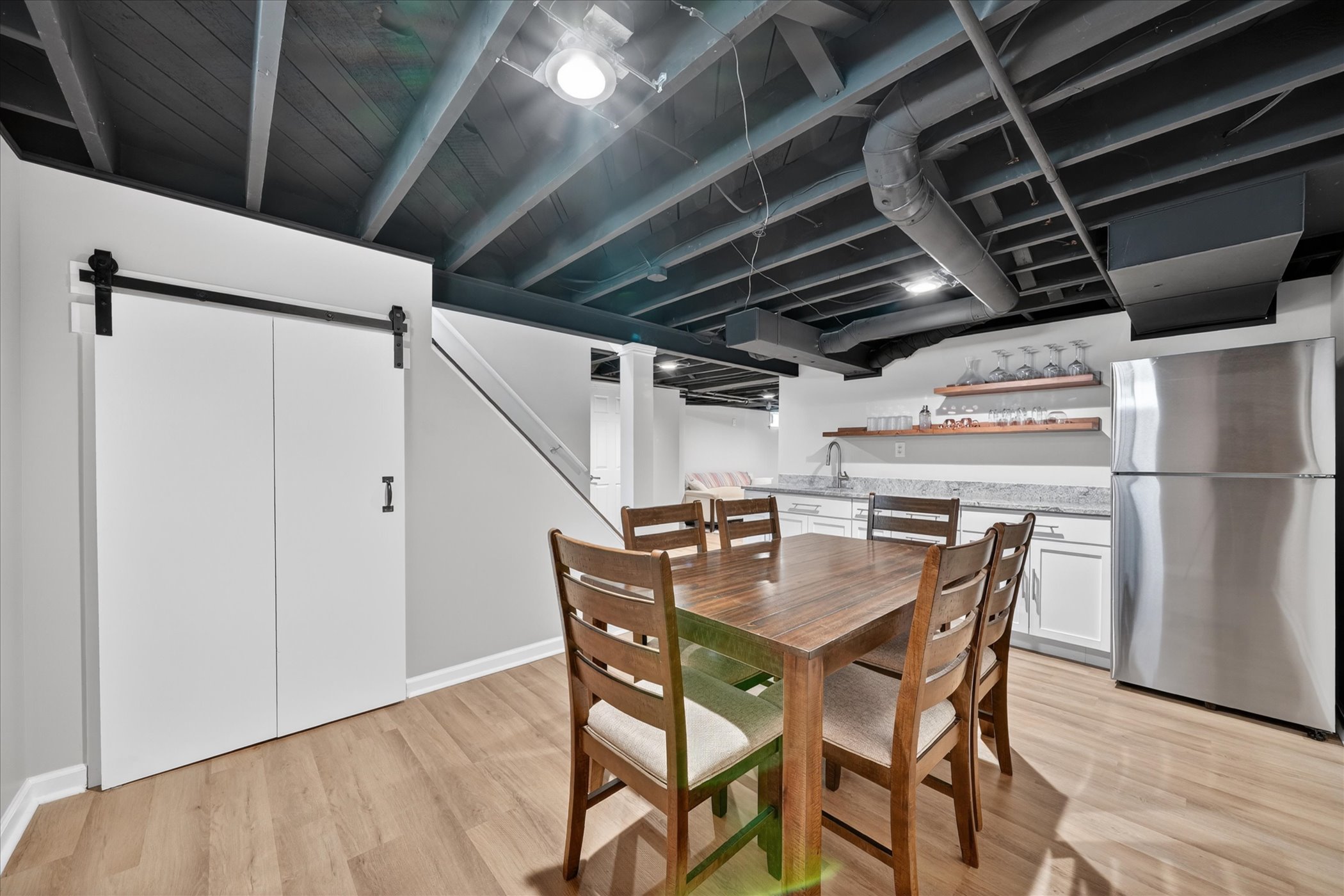 30-9919-Brookfield-St-Livonia-MI-48150-WindowStill