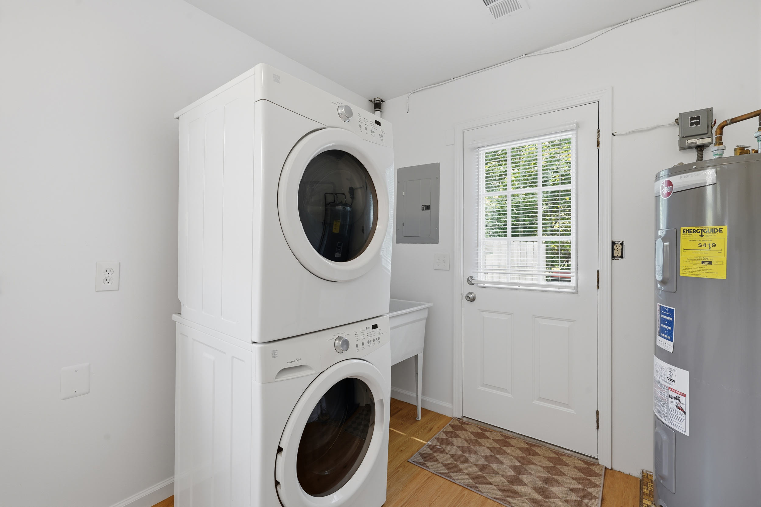 25566 dunbar st-15