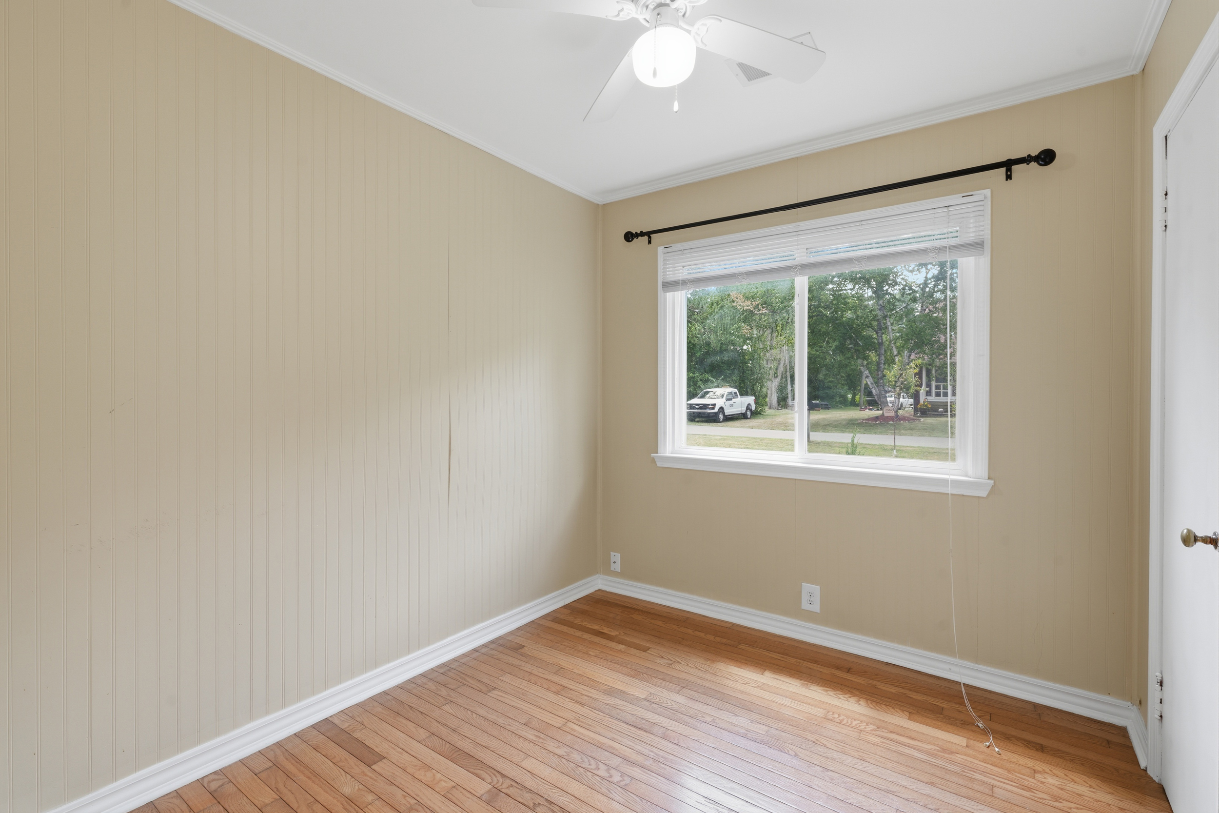 25566 dunbar st-18