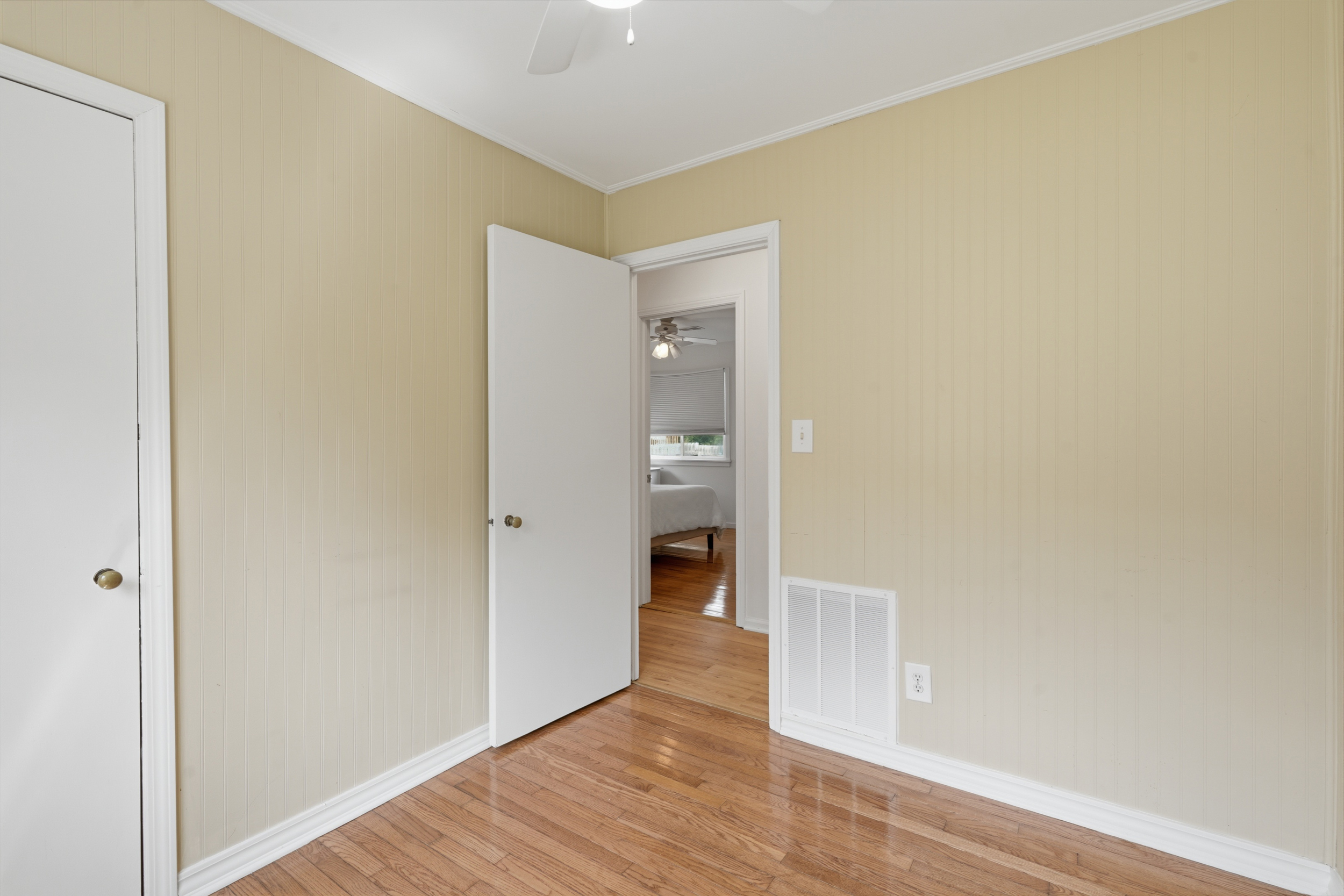 25566 dunbar st-19