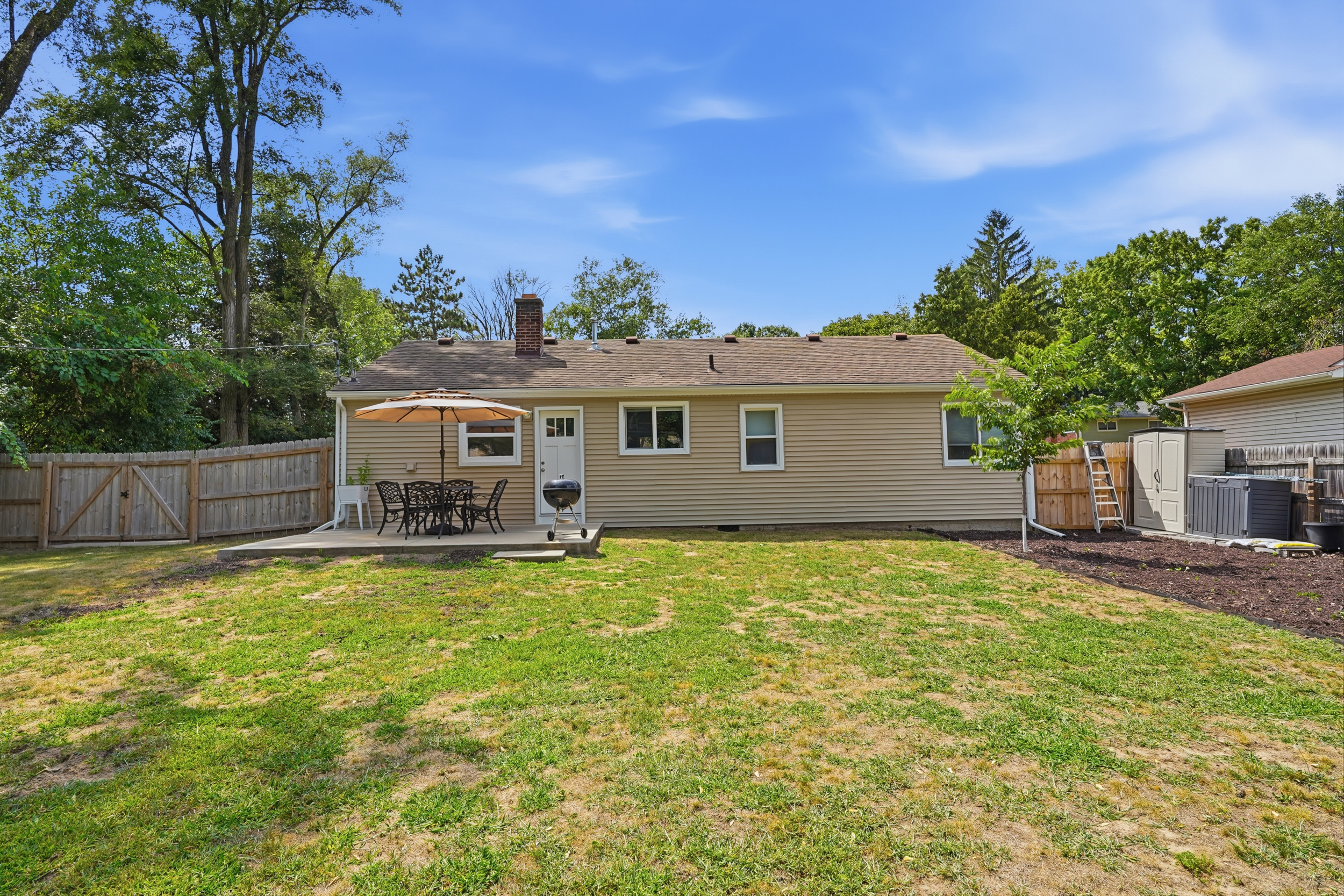 25566 dunbar st-26