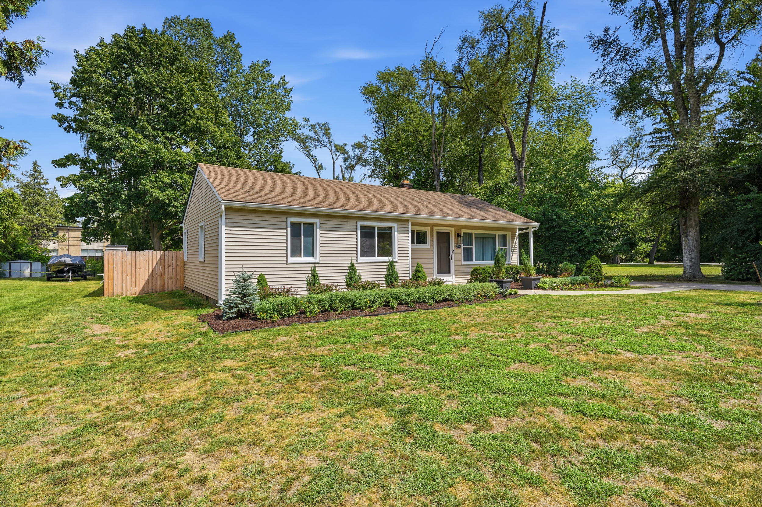 25566 dunbar st-3