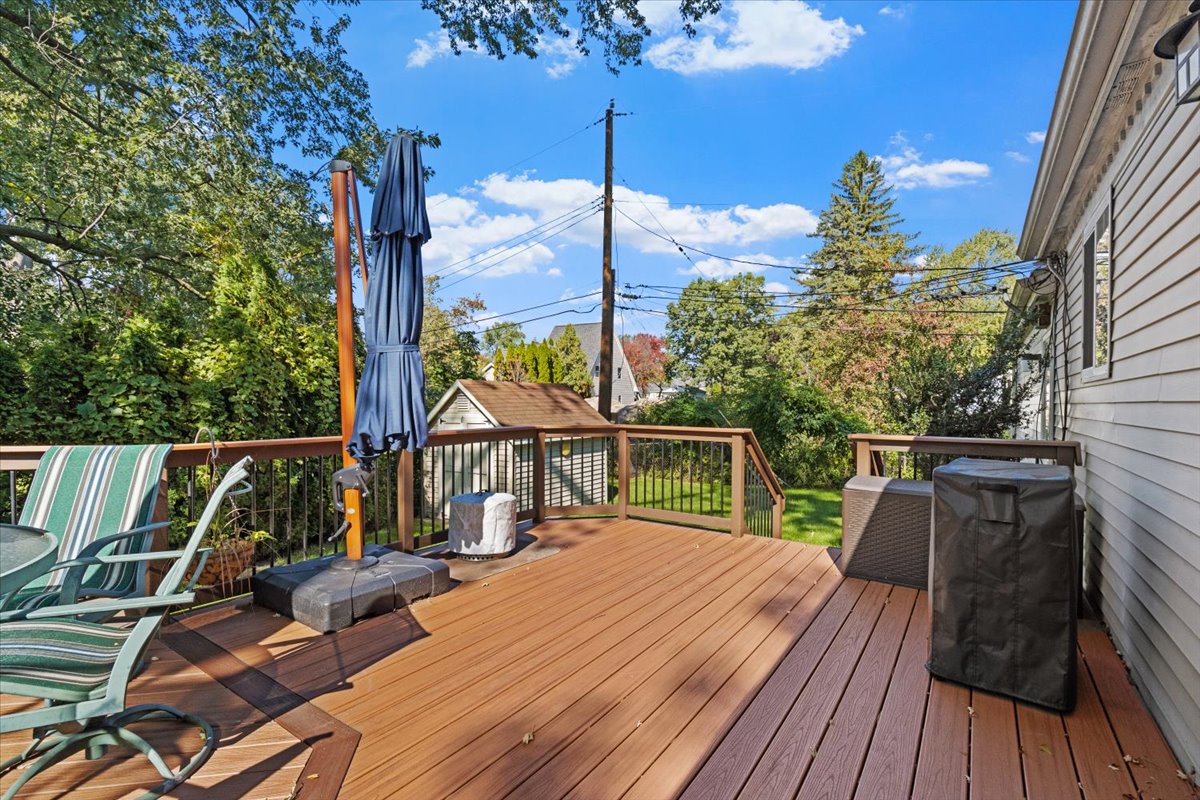 31-2607 Ardmore Ave-31