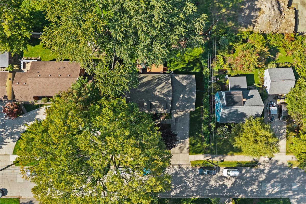 39-2607 Ardmore Ave-39